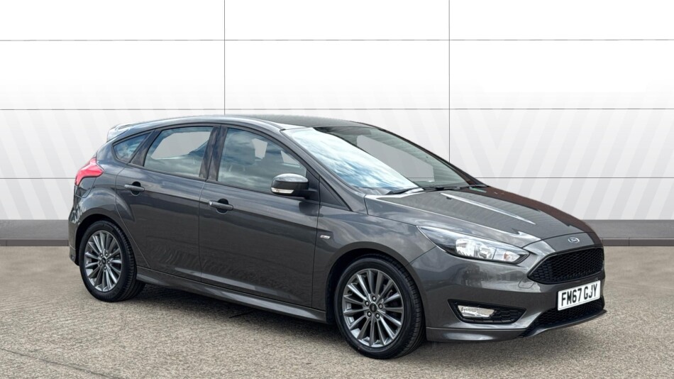 Ford Focus 1.0 EcoBoost 140 ST-Line Navigation 5dr Petrol Hatchback